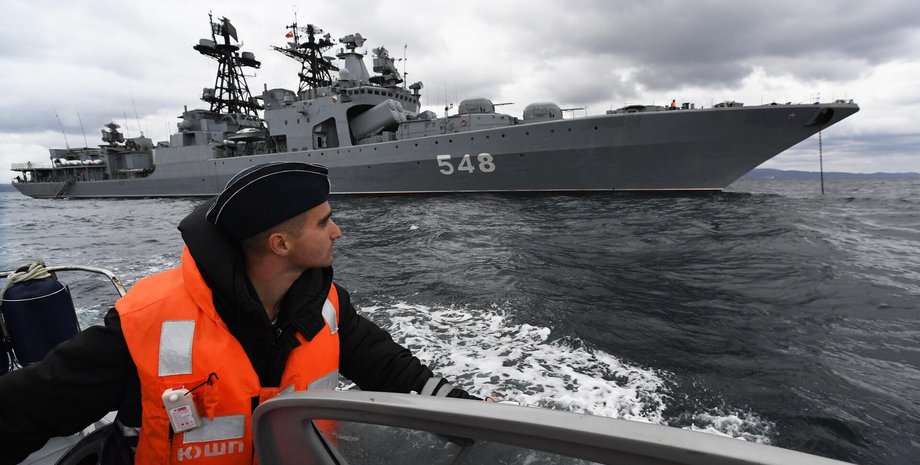 корвет "Громкий", корвет, военно-морская база, российский флот, корабль, военный корабль