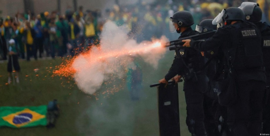 полиция задержала 400 человек в бразилии