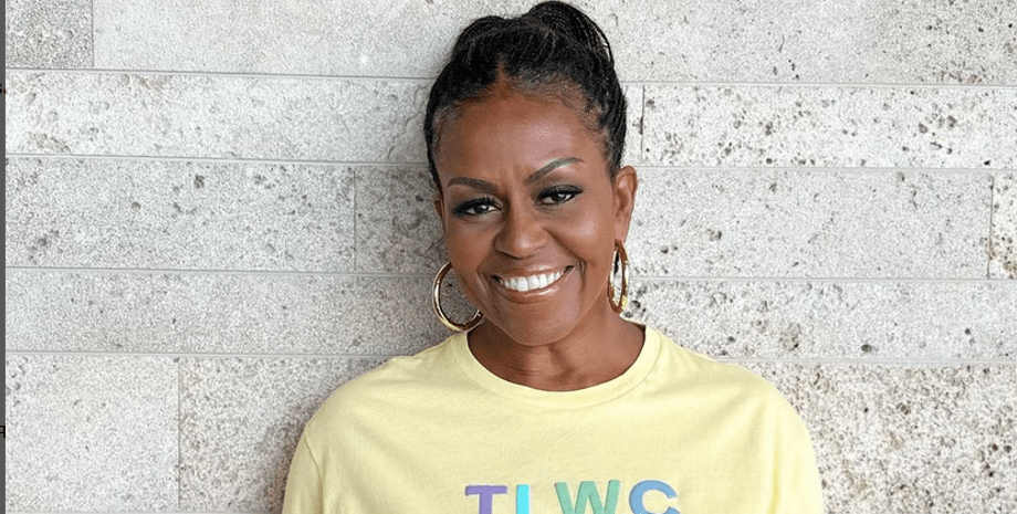 Мишель Обама, стена