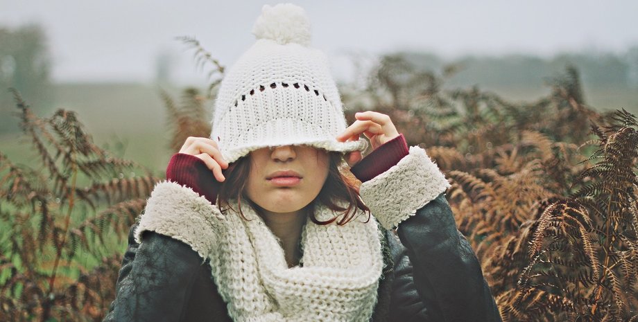 погода в Украине девочка в шапке