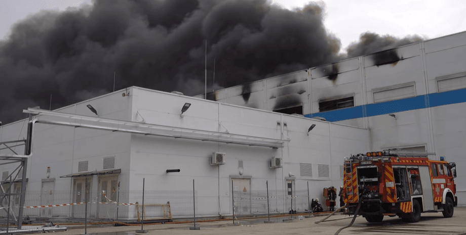 Завод Flex, пожежа на заводі Flex