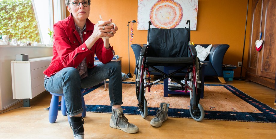 рассеянный склероз, коляска