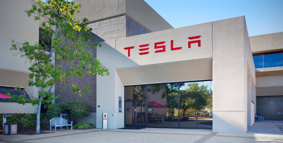 Фото с сайта Teslarati.com