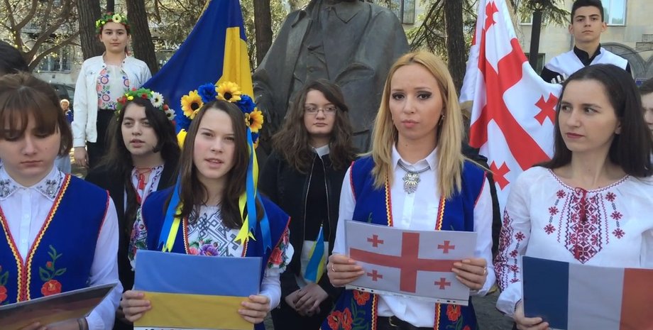 Скриншот видео