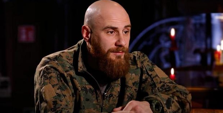 штурмовик Бот, командир штурмовиков