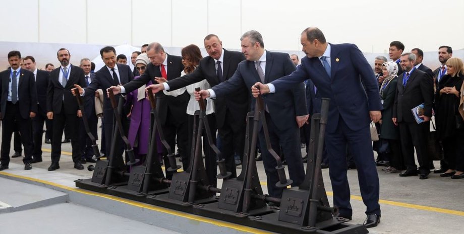 Открытие линии Баку – Тбилиси – Карс / Фото: gov.ge