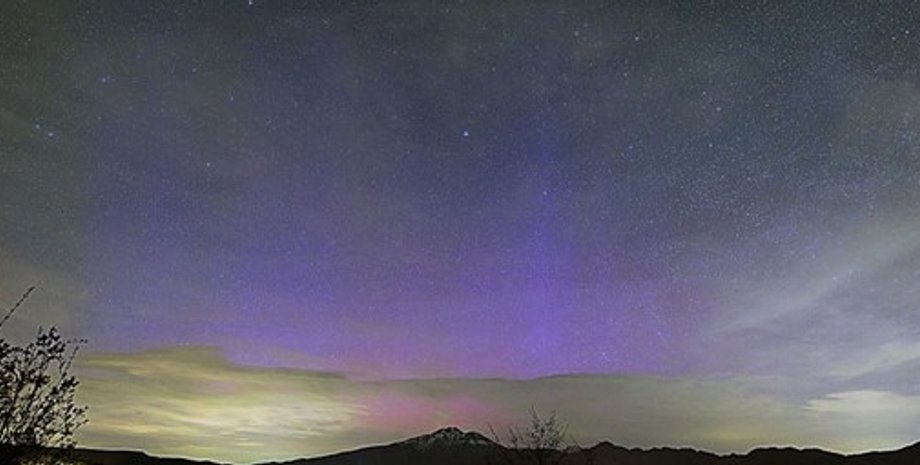 синее полярное сияние