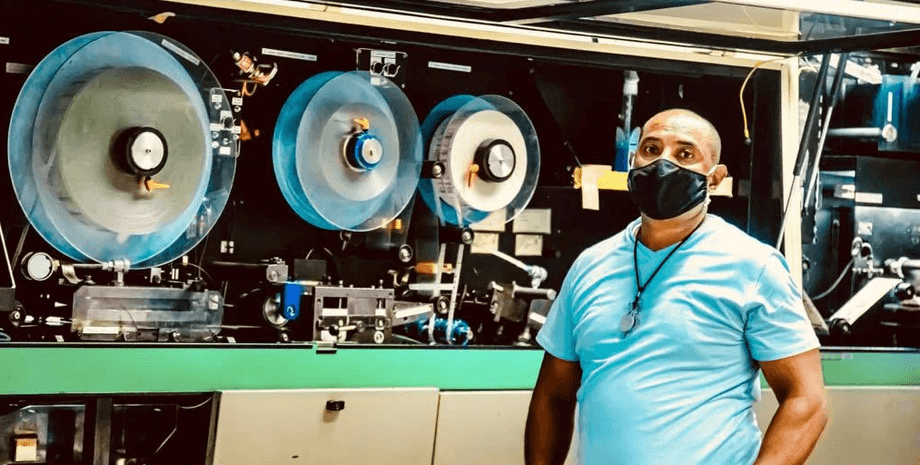 Печатная машина, водительские права, техническая поломка, поломка, мужчина, работник, принтер