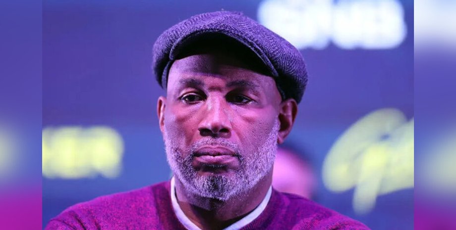 Легенда бокса призывает украинца остановиться на вершине