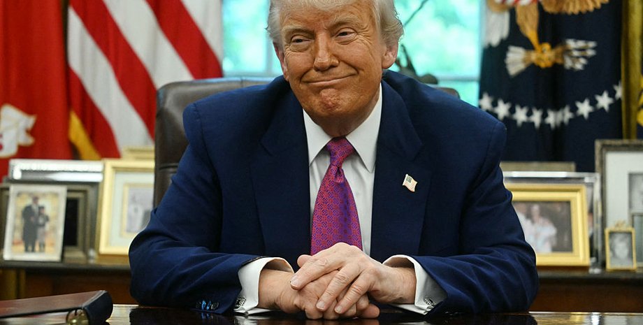 Дональд Трамп, Трамп відмовився передавати ракети Україні, Трамп карає Україну, чому Трамп не допомагає Україні, США допомога Україні, чому США відправили ракети на Близький Схід