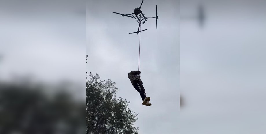 Сільськогосподарський дрон DJI