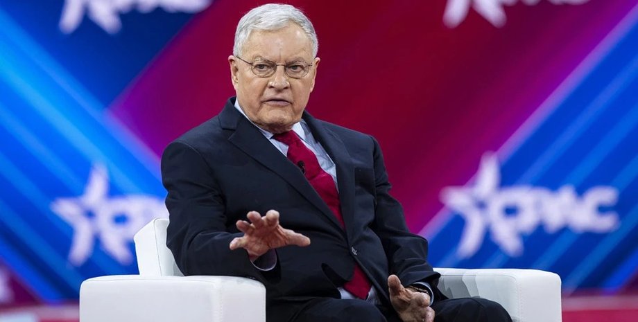 Кит Келлог объяснил, как относятся Трамп и Белый дом к ударам вглубь России Кит Келлог