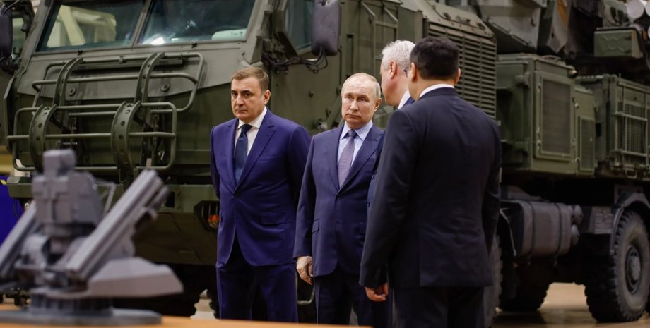 Машиностроительный завод "Щегловский вал" в Туле Визит Путина на машиностроительном заводе "Щегловский вал" в Туле