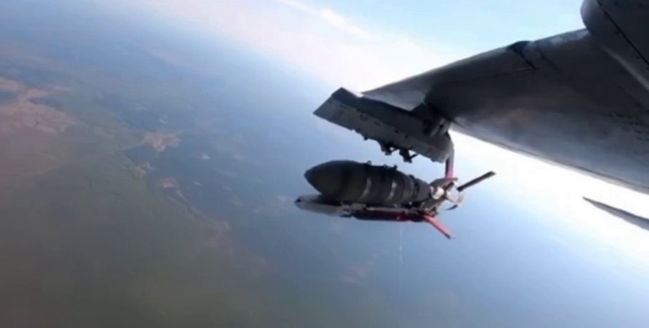 украинская бомба с УМПК