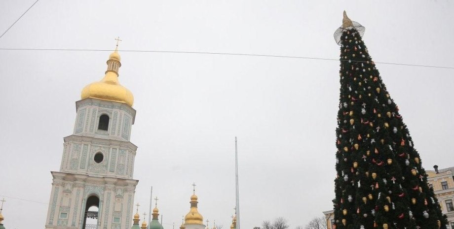 Главная елка, Софийская площадь, новый год, Киев, рождество, шляпа
