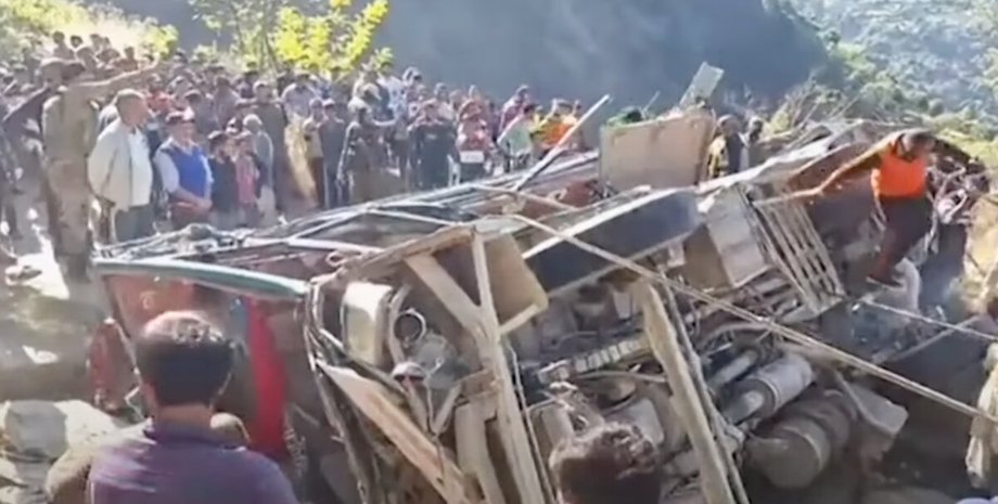 новости мира, новости индии, дтп, рейсовый автобус, новости мира, новости индии