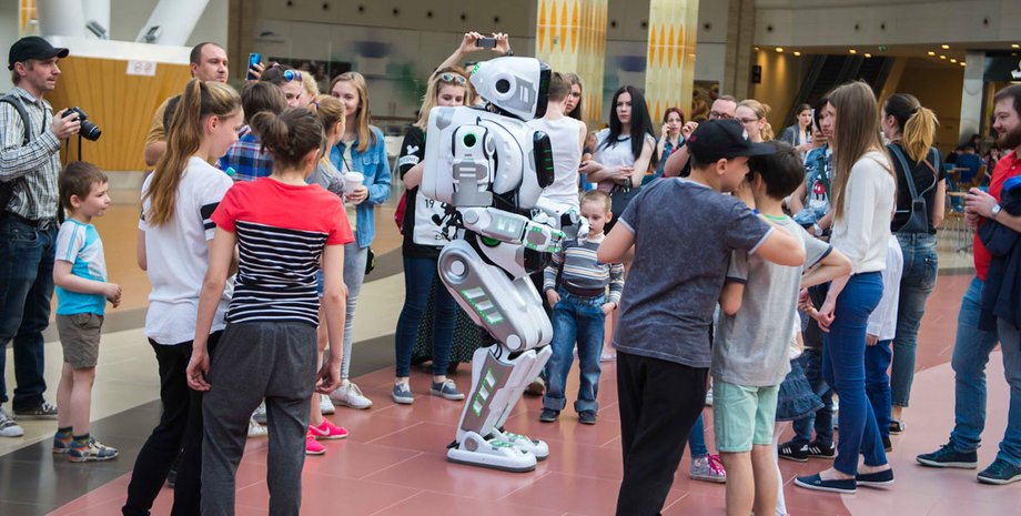 Фото: "Шоуроботы.рф"