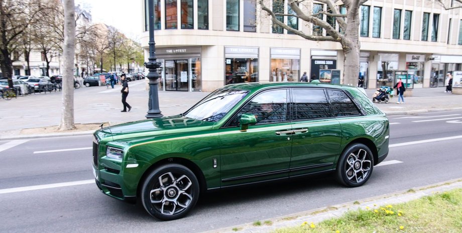 Rolls-Royce Cullinan, Вацак Rolls-Royce, народный депутат Вацак, Вацак ВРУ, Вацак автопарк, Вацак нардеп, Вацак "Доверие"