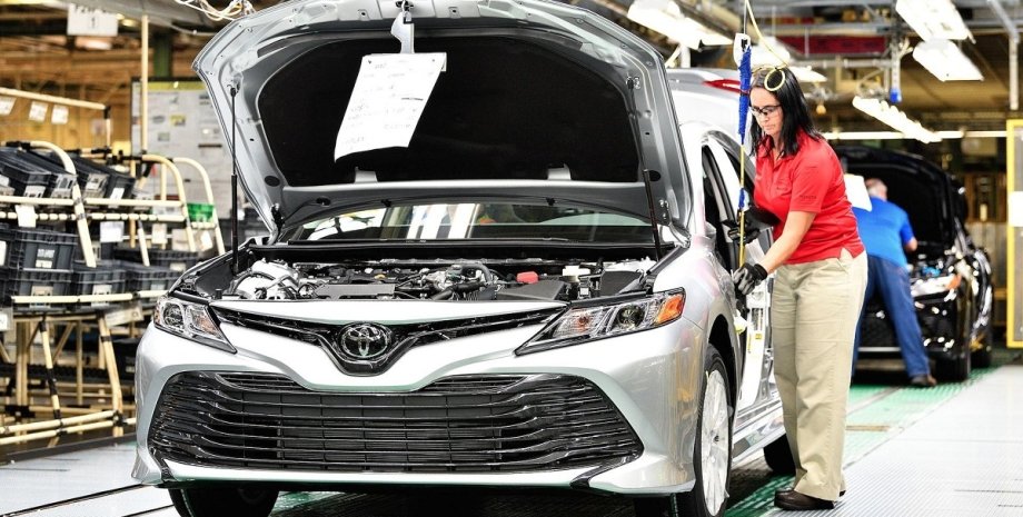 Производство Toyota, детали Toyota, завод Toyota, автомобили Toyota
