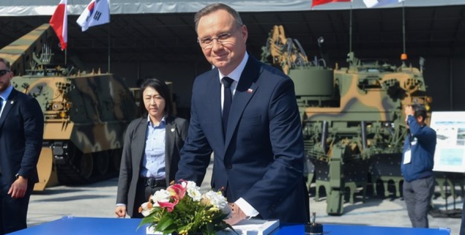 Według Prezydenta na wniosek Kijowa o dostarczenie broni z Korei Południowej War...