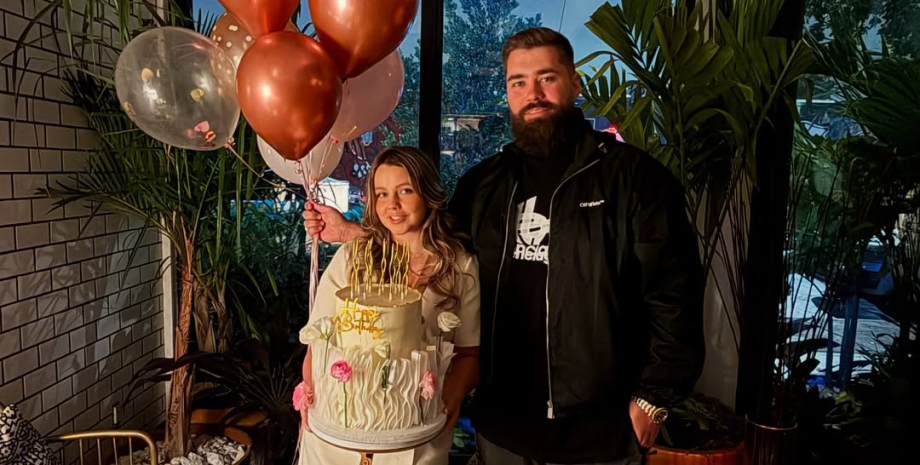 Она призналась о взятке, с помощью которой вывезла экс-бойфренда из Украины власть роговенко, скандал, блогерша