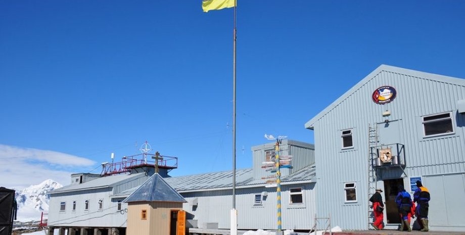 Академик Вернадский, полярная станция, украинские полярники, Антарктида, исследования полярников