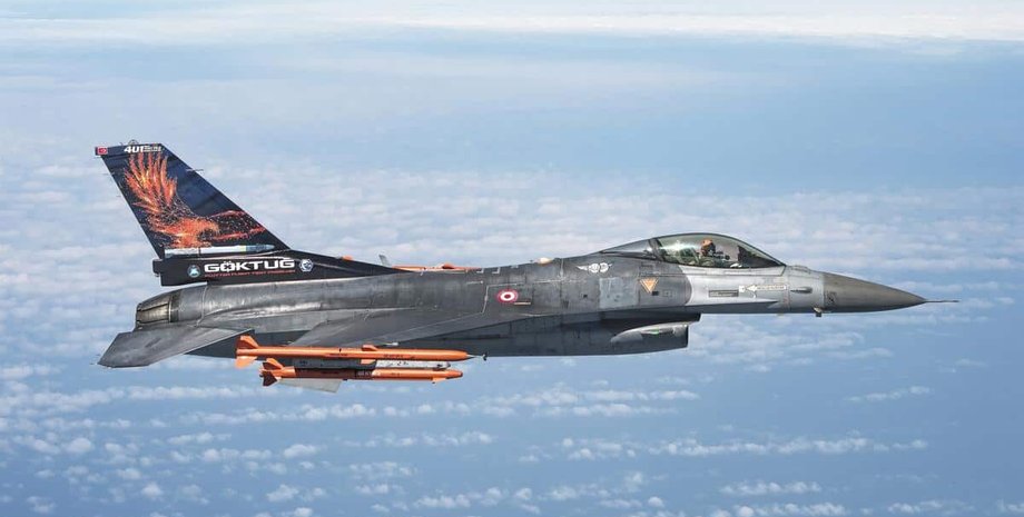 испытания турецких авиаракет