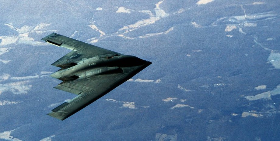бомбардувальник B-2 Spirit