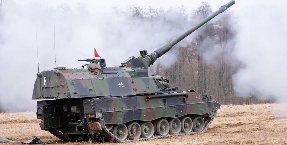 САУ PzH 2000 гаубиці Німеччина військова допомога озброєння знос установки