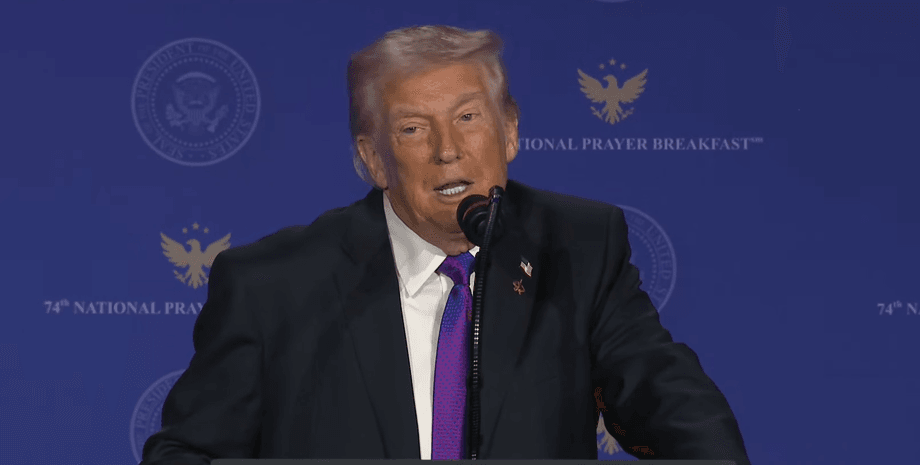Тріщини в команді Трампа: що відбувається серед республіканців у Конгресі Однопартійці почали чинити опір Трампу через ризики для виборів 2026 року