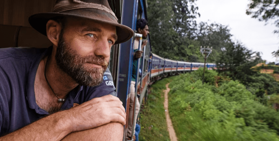 Чоловік відвідав усі країни світу, навколосвітня подорож, подорож, турист, рекорд, не бував удома, світовий рекорд