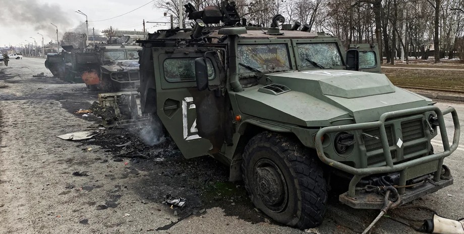 знищений бронеавтомобіль "Тигр" армії РФ знищений російський "Тигр"