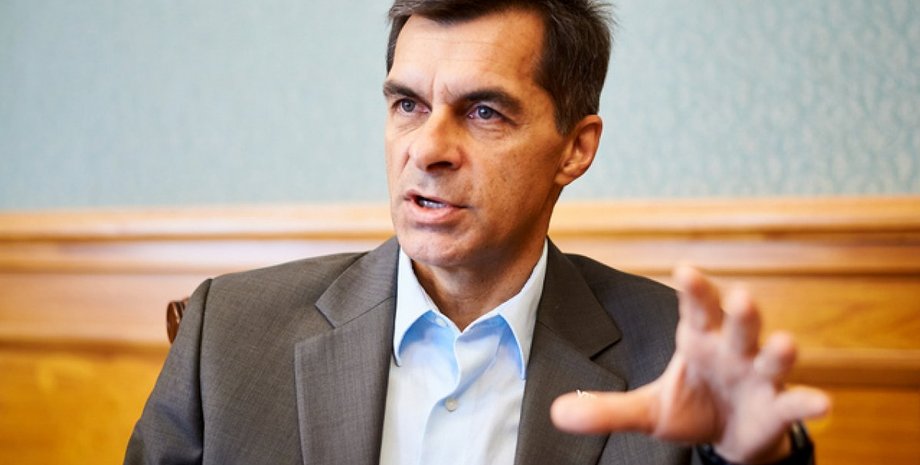 Владимир Жмак, Жмак, укрзализныця, зарплата, деньги, кабмин