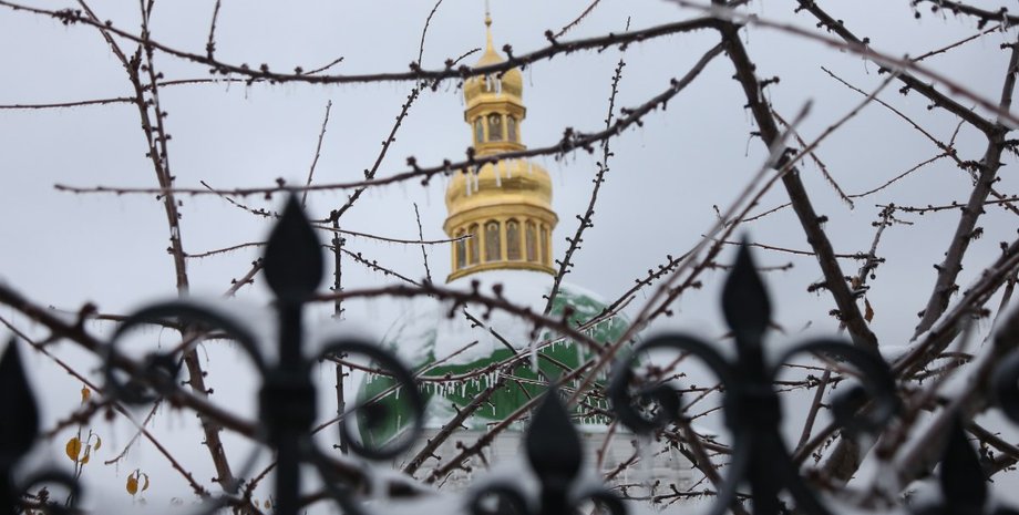 лавра, храм, хрест, гілки дерева