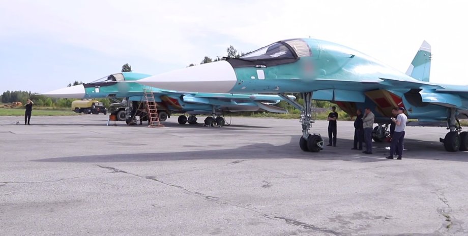 самолеты Су-34