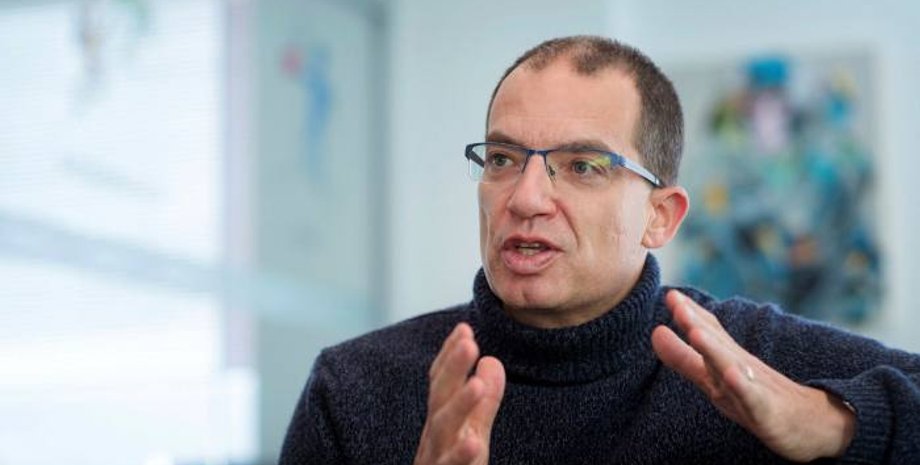 Стефан Бансель, moderna