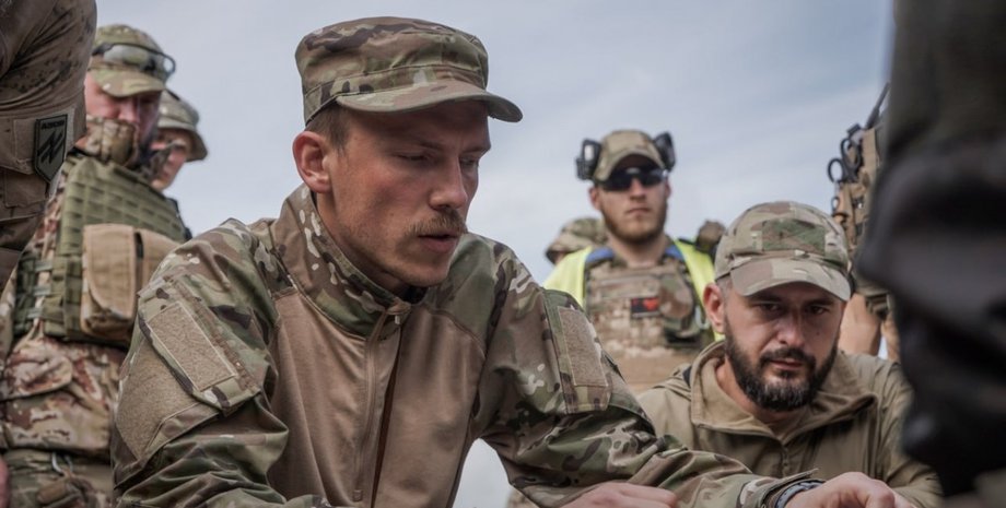 Денис Прокопенко, командир азова, азовцы, скандал