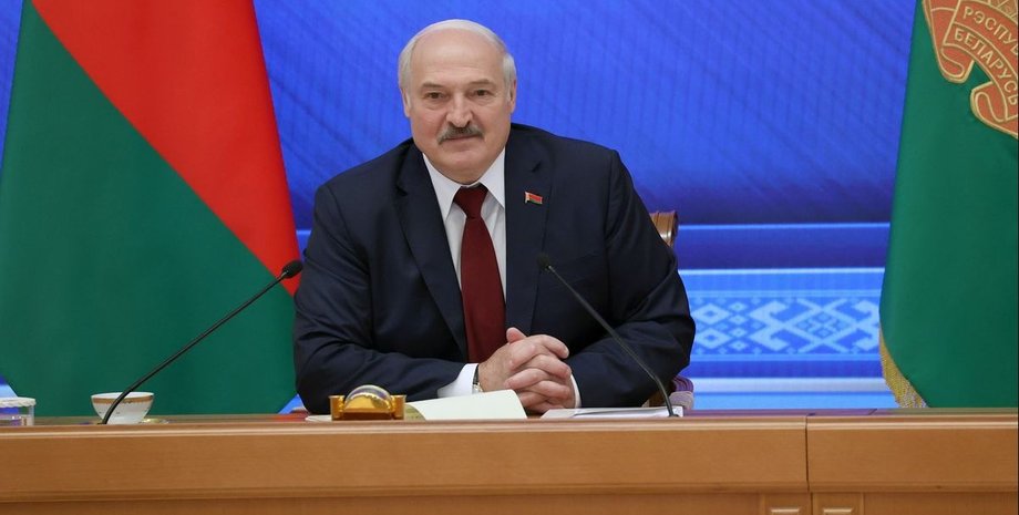 Олександр Лукашенко про розмову з Макроном Про що Лукашенко розмовляв з Макроном