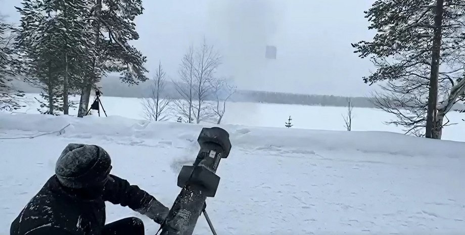 Арктика, дроны-камикадзе Hero-120