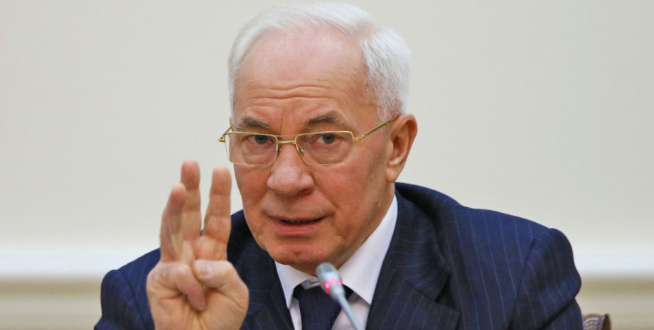 азаров, глава уряду, утікач голова уряду, прем'єр при януковичу