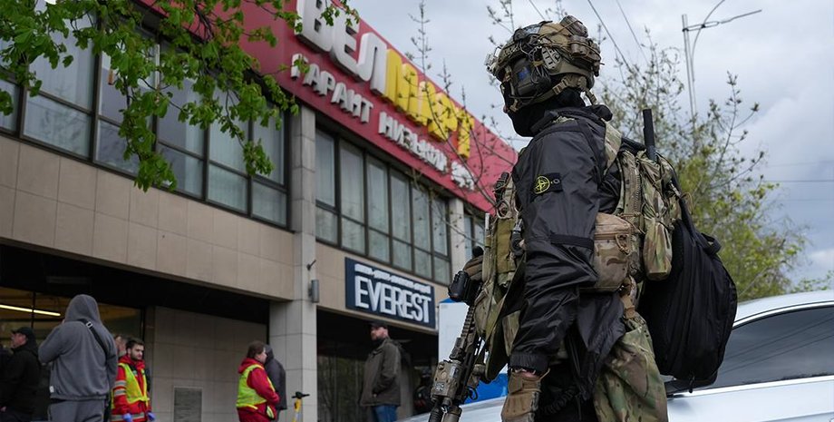 Теракт в Киеве — как все началось и что известно о стрелке — основная информация Стрельба в Киеве