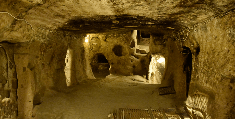 подземный город, Деринкую, Подземный город Каймаклы, древняя цивилизация, скрытая история, подземный мир, историческое открытие, ранние христиане, обмен населением, провинция Невшехир