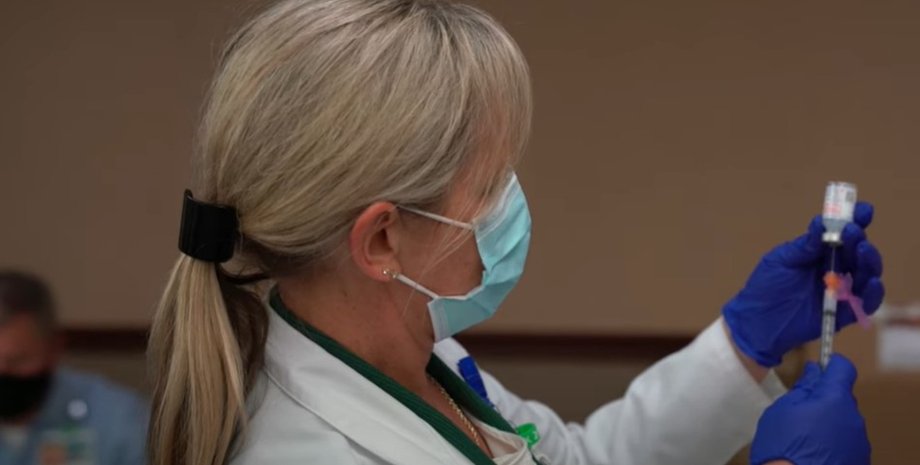 вакцина, Pfizer