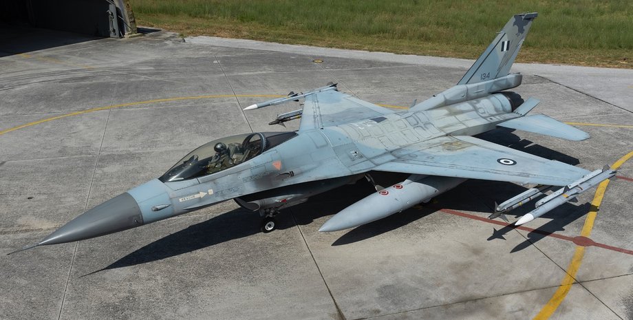 особенности F-16 Block 30