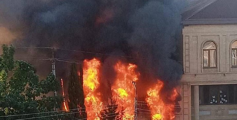 Пожар в Дербенте, дагестан перестрелка, махачкала, дагестан перестрелка