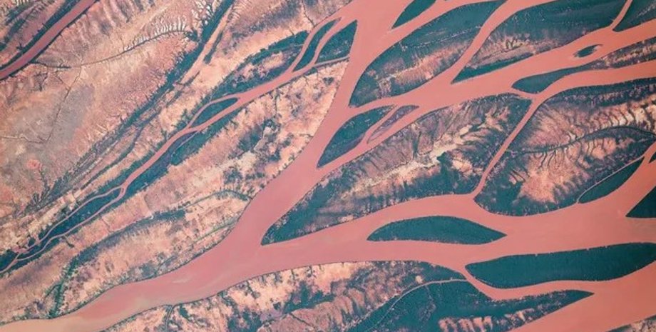 мадагаскар, река мадагаскар,  красная река мадагаскар