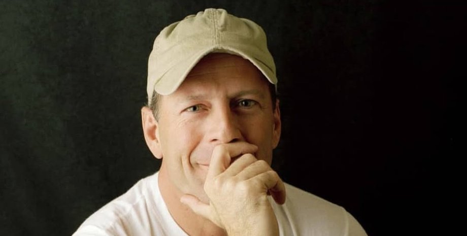 Брюс Уиллис с внучкой