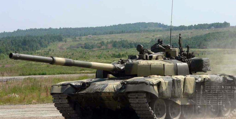 Танк Т-72 / Фото: milrus.com