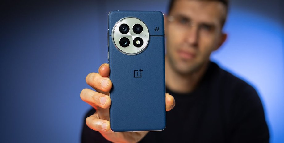 Старый флагман OnePlus 13