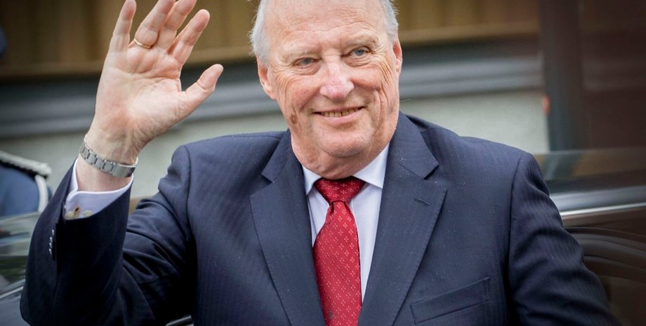 87-річного короля Норвегії госпіталізували до лікарні